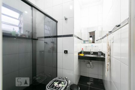 Casa à venda com 138m², 3 quartos e 2 vagas Casa à venda com 138m², 3 quartos e 2 vagasBanheiro da Suíte