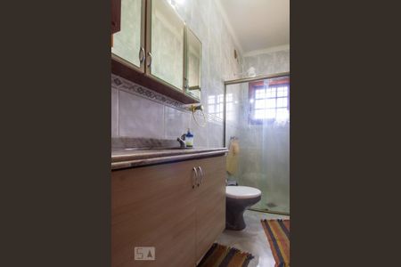 Casa para alugar com 350m², 4 quartos e 2 vagas Casa para alugar com 350m², 4 quartos e 2 vagasBanheiro