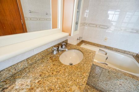 Apartamento à venda com 170m², 3 quartos e 3 vagasPia