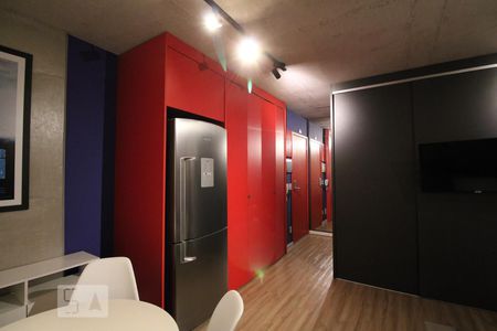 Sala/Cozinha de kitnet/studio para alugar com 1 quarto, 35m² em Santo Amaro, São Paulo