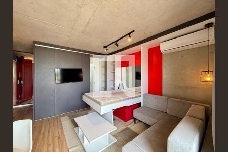 Sala/Quarto de kitnet/studio para alugar com 0 quarto, 35m² em Santo Amaro, São Paulo