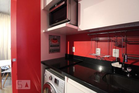 Sala/Cozinha de kitnet/studio para alugar com 1 quarto, 35m² em Santo Amaro, São Paulo