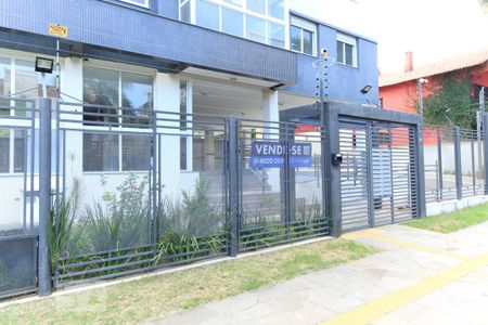 Apartamento à venda com 71m², 2 quartos e 2 vagas Apartamento à venda com 71m², 2 quartos e 2 vagasFachada