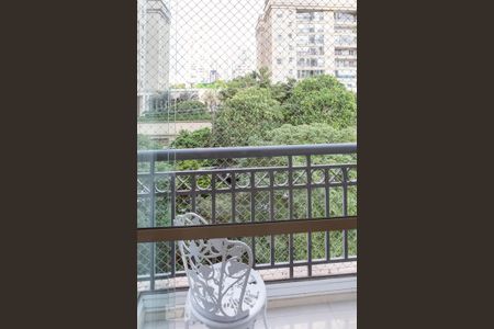 Apartamento à venda com 174m², 3 quartos e 3 vagasSacada da Suíte 1