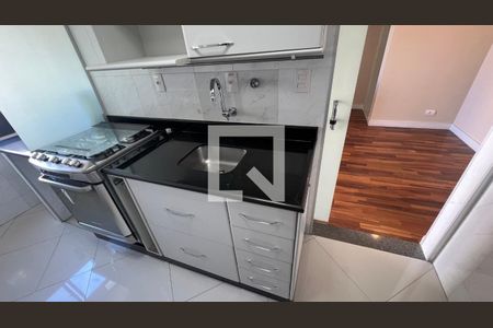 Apartamento para alugar com 43m², 1 quarto e 1 vagaCozinha - Armários