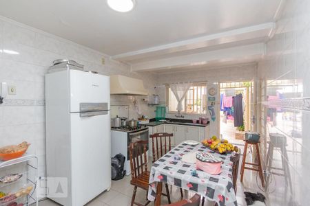 Casa à venda com 259m², 4 quartos e 4 vagasCozinha