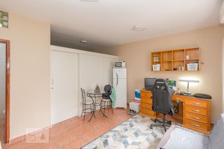 Casa à venda com 259m², 4 quartos e 4 vagasEdicula/ Sala