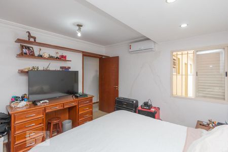 Casa à venda com 259m², 4 quartos e 4 vagasQuarto 1