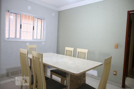 Casa à venda com 193m², 3 quartos e 2 vagasSala de Jantar