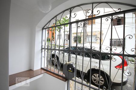 Casa de condomínio à venda com 300m², 3 quartos e 3 vagasEntrada