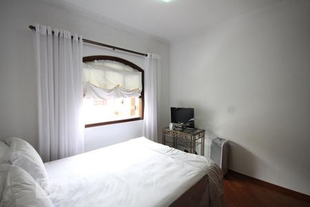 Casa de condomínio à venda com 300m², 3 quartos e 3 vagasQuarto 3