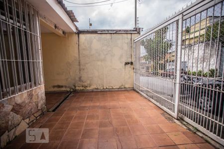 Casa à venda com 150m², 5 quartos e 4 vagas Casa à venda com 150m², 5 quartos e 4 vagasGaragem