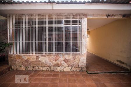 Casa à venda com 150m², 5 quartos e 4 vagas Casa à venda com 150m², 5 quartos e 4 vagasGaragem