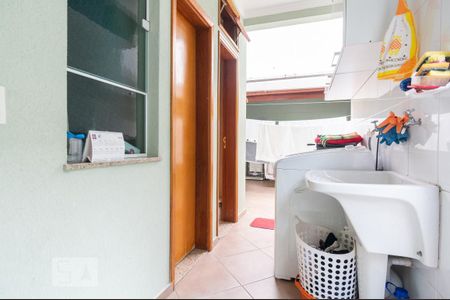 Casa à venda com 175m², 3 quartos e 4 vagas Casa à venda com 175m², 3 quartos e 4 vagasÁrea de Serviço