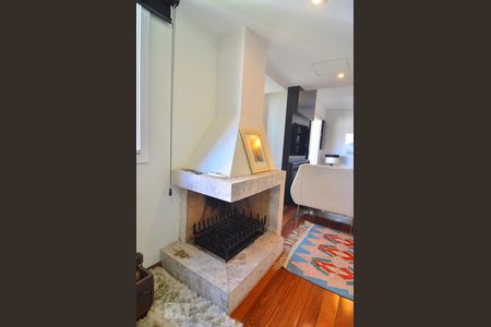 Apartamento à venda com 168m², 2 quartos e 1 vagaLareira