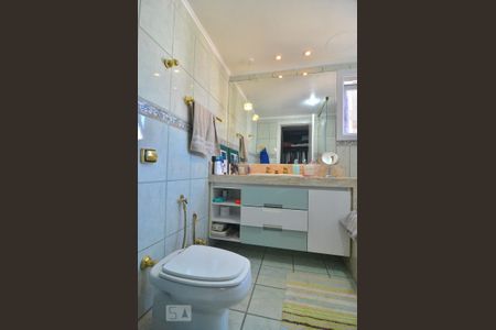 Apartamento à venda com 168m², 2 quartos e 1 vagaBanheiro suíte