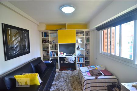 Apartamento à venda com 168m², 2 quartos e 1 vagaSala de leitura