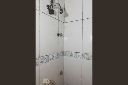 Casa à venda com 110m², 3 quartos e 2 vagasBanheiro