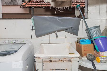 Casa à venda com 110m², 3 quartos e 2 vagasÁrea de Serviço