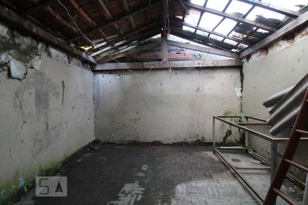 Casa à venda com 236m², 5 quartos e 2 vagasEdícula