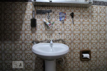 Casa à venda com 236m², 5 quartos e 2 vagasBanheiro