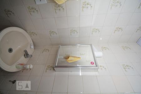 Casa à venda com 240m², 3 quartos e 2 vagasBanheiro da suíte 2