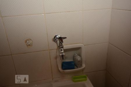 Casa à venda com 240m², 3 quartos e 2 vagasÁrea de Serviço