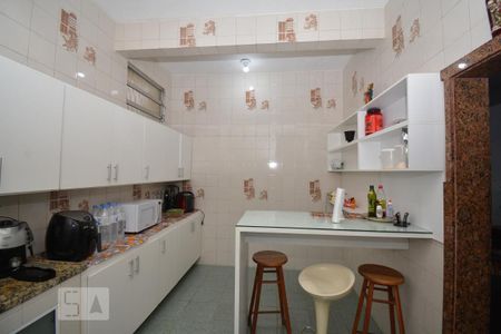 Casa à venda com 240m², 3 quartos e 2 vagasCozinha