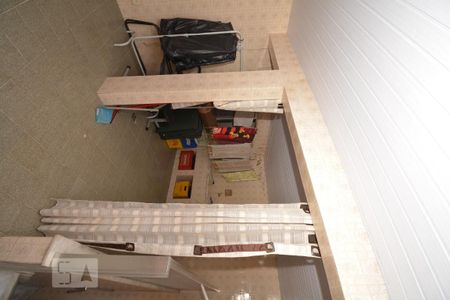 Casa à venda com 240m², 3 quartos e 2 vagasTerraço - Lavanderia