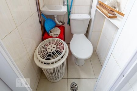 Apartamento para alugar com 61m², 1 quarto e 1 vaga Apartamento para alugar com 61m², 1 quarto e 1 vagaBanheiro de Serviço