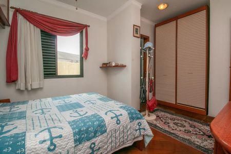 Apartamento à venda com 150m², 3 quartos e 3 vagas Apartamento à venda com 150m², 3 quartos e 3 vagasSuíte