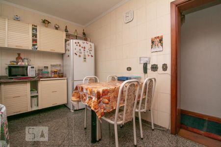 Apartamento à venda com 150m², 3 quartos e 3 vagas Apartamento à venda com 150m², 3 quartos e 3 vagasCozinha