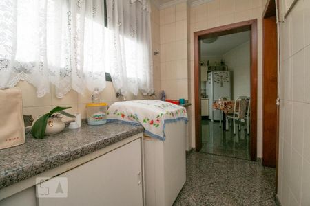 Apartamento à venda com 150m², 3 quartos e 3 vagas Apartamento à venda com 150m², 3 quartos e 3 vagasÁrea de Serviço