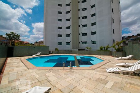Apartamento à venda com 150m², 3 quartos e 3 vagas Apartamento à venda com 150m², 3 quartos e 3 vagasPiscina