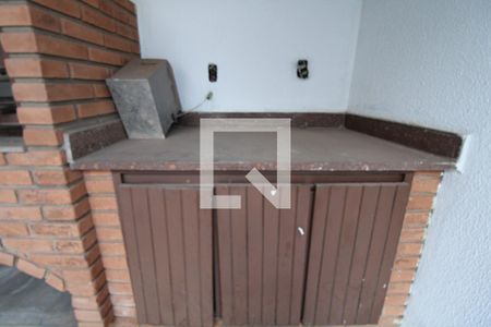 Casa à venda com 323m², 3 quartos e 4 vagasQuintal - Churrasqueira