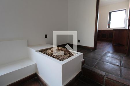 Casa à venda com 323m², 3 quartos e 4 vagasSala de TV