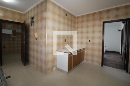 Casa à venda com 323m², 3 quartos e 4 vagasÁrea de Serviço