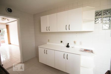 Apartamento à venda com 75m², 2 quartos e 1 vaga Apartamento à venda com 75m², 2 quartos e 1 vagaCozinha