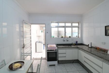 Casa à venda com 79m², 2 quartos e 1 vagaCozinha