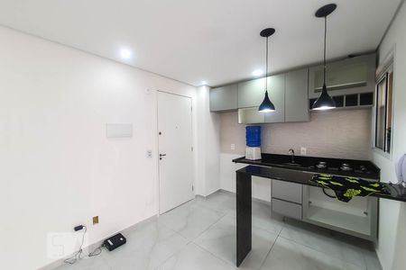 Sala de Estar/Cozinha de apartamento à venda com 1 quarto, 28m² em Sé, São Paulo