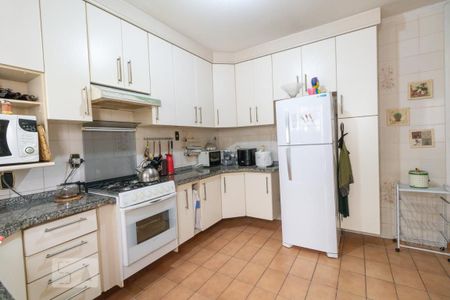 Casa à venda com 130m², 3 quartos e 2 vagasCozinha