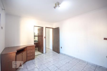 Casa para alugar com 180m², 3 quartos e 2 vagasQuarto 3
