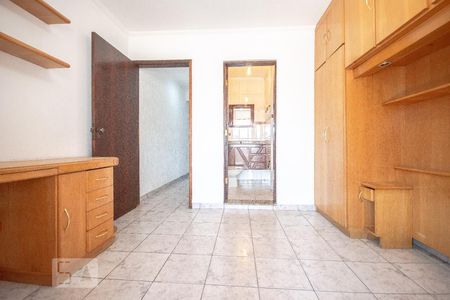 Casa para alugar com 180m², 3 quartos e 2 vagasQuarto 2