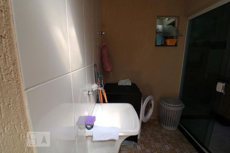 Casa de condomínio à venda com 107m², 2 quartos e 4 vagasDetalhe da area de serviço