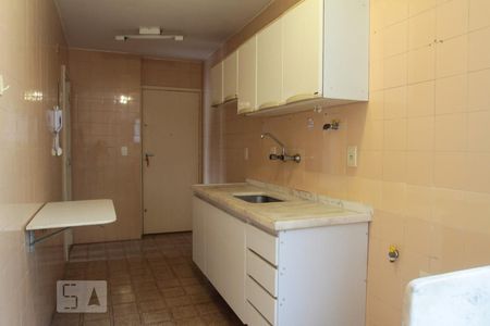 Apartamento à venda com 80m², 2 quartos e 1 vagaCozinha