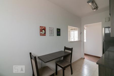 Apartamento à venda com 78m², 2 quartos e 1 vagaCozinha