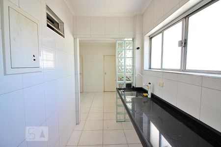 Apartamento à venda com 118m², 3 quartos e 1 vagaÁrea de Serviço
