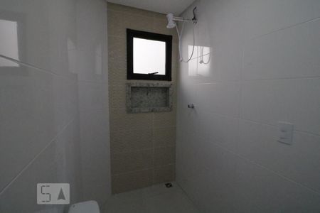 Banheiro de apartamento para alugar com 1 quarto, 25m² em Vila Bela, São Paulo