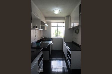 Apartamento à venda com 45m², 2 quartos e 1 vagaCozinha