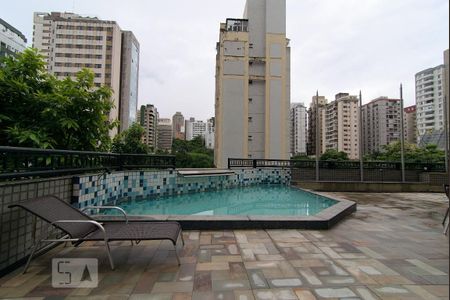 Apartamento para alugar com 42m², 1 quarto e 1 vagaÁrea comum - Piscina